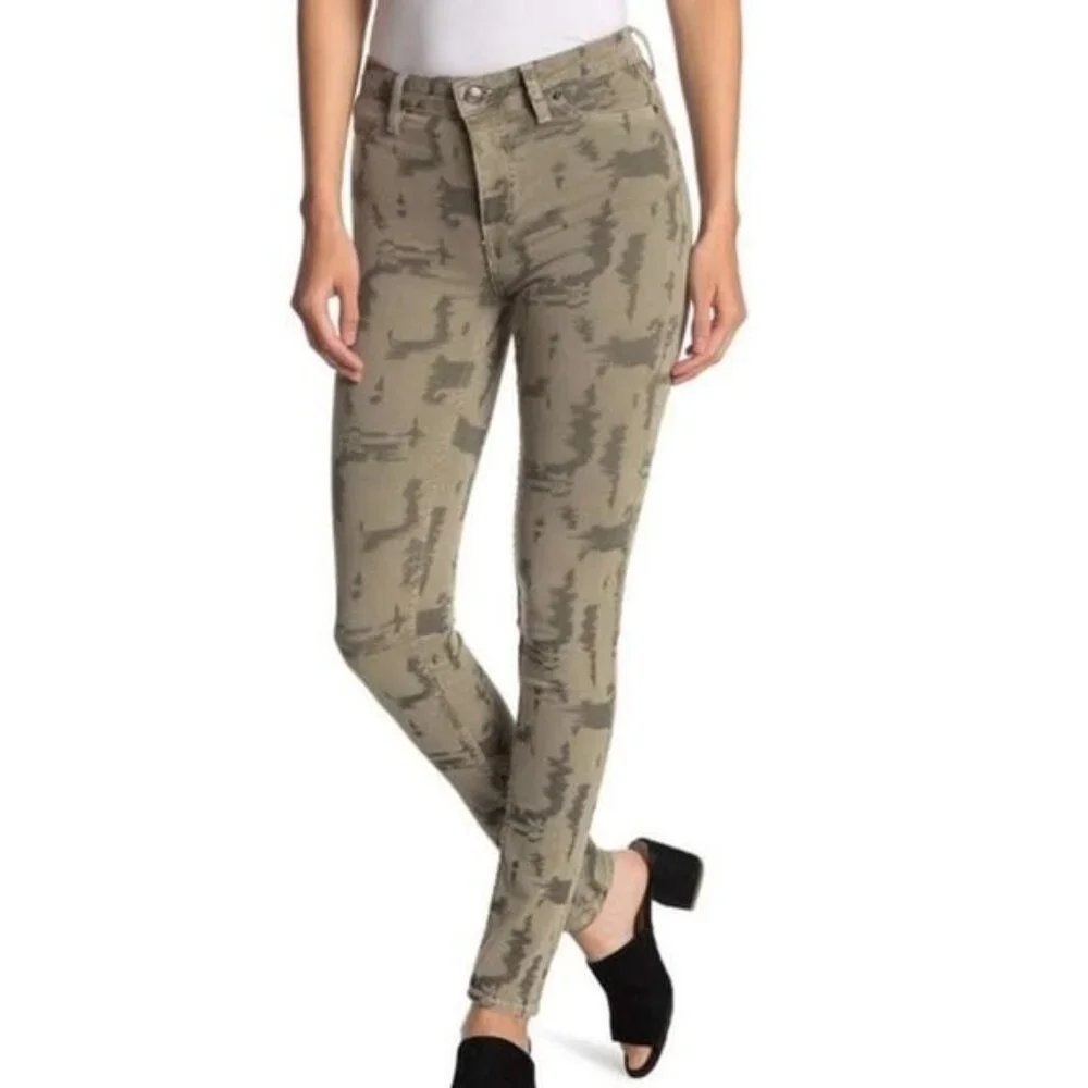 FREE PEOPLE Olive Green Patch Skinny Jegging Jeans Size 27 Super Stretchy Boho
